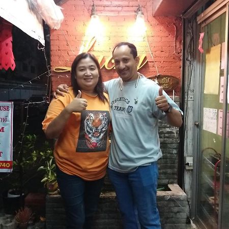 치앙마이 Lucky House 호스텔 외부 사진