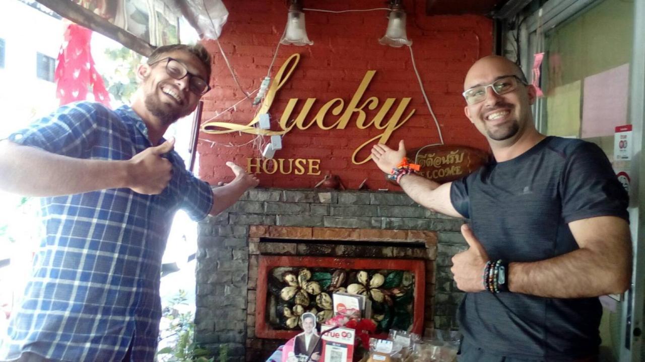치앙마이 Lucky House 호스텔 외부 사진